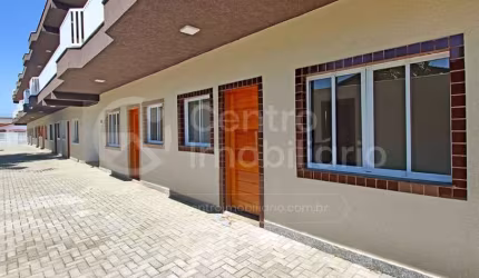 APARTAMENTO à venda com 1 quartos (1 suítes) em Peruíbe, no bairro Maria H Novaes
