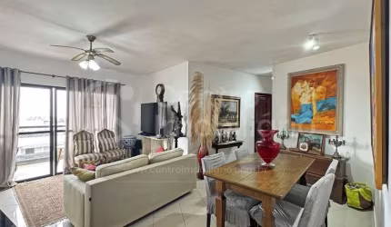 APARTAMENTO à venda com 2 quartos (1 suítes) em Peruíbe, no bairro Balneario Sambura