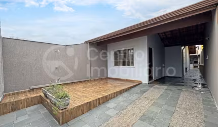 CASA à venda com 2 quartos em Peruíbe, no bairro Stella Maris