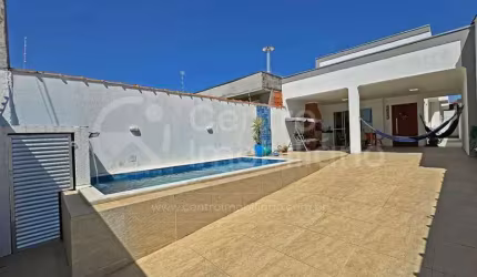 CASA à venda com piscina e 2 quartos em Peruíbe, no bairro Parque D Aville