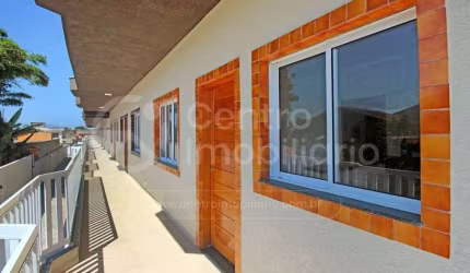 APARTAMENTO à venda com 1 quartos (1 suítes) em Peruíbe, no bairro Maria H Novaes