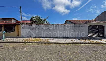 TERRENO à venda em Peruíbe, no bairro Jardim Beira Mar