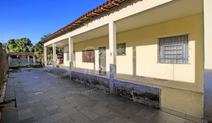 CASA à venda com 2 quartos em Peruíbe, no bairro Maria H Novaes