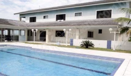 CASA à venda com piscina e 4 quartos em Peruíbe, no bairro Bougainvillee I