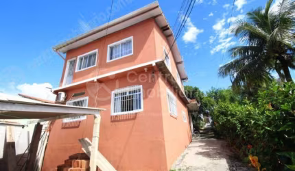 CASA à venda com 1 quartos em Peruíbe, no bairro Centro