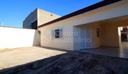 CASA à venda com 3 quartos em Peruíbe, no bairro Cidade Nova Peruíbe