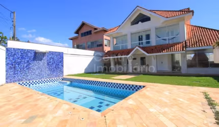 CASA à venda com piscina e 4 quartos em Peruíbe, no bairro Stella Maris