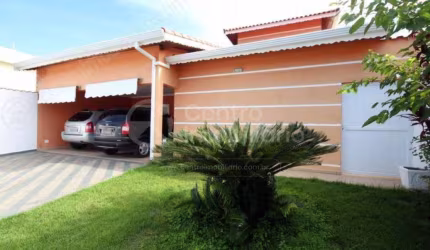 CASA à venda com piscina e 3 quartos em Peruíbe, no bairro Stella Maris