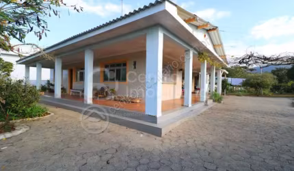 CASA à venda com 3 quartos em Peruíbe, no bairro Centro