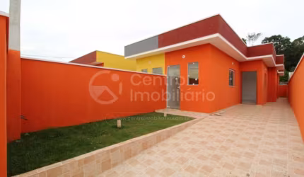 CASA à venda com 2 quartos em Peruíbe, no bairro Estancia Sao Jose