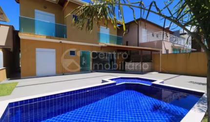 CASA à venda com piscina e 4 quartos em Peruíbe, no bairro Bougainvillee IV