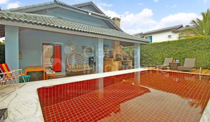 CASA à venda com piscina e 4 quartos em Peruíbe, no bairro Bougainvillee II