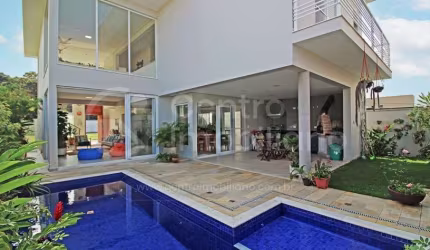 CASA à venda com piscina e 4 quartos em Peruíbe, no bairro Bougainvillee IV