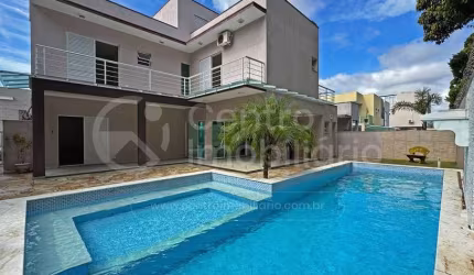 CASA à venda com piscina e 6 quartos em Peruíbe, no bairro Bougainvillee IV
