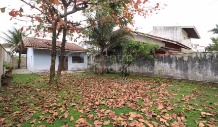 CASA à venda com 2 quartos em Peruíbe, no bairro Vila Romar