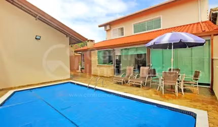 CASA à venda com piscina e 4 quartos em Peruíbe, no bairro Cidade Nova Peruíbe