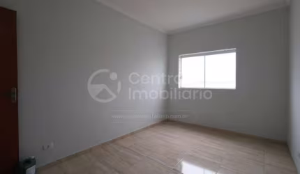 APARTAMENTO à venda com 2 quartos (1 suítes) em Peruíbe, no bairro Centro