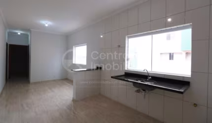 APARTAMENTO à venda com 2 quartos em Peruíbe, no bairro Centro