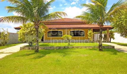CASA à venda com 4 quartos em Peruíbe, no bairro Bougainvillee V