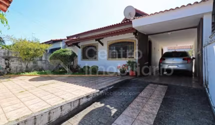 CASA à venda com 3 quartos em Peruíbe, no bairro Balneario Barra de Jangada