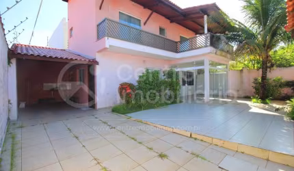 CASA à venda com 2 quartos em Peruíbe, no bairro Cidade Nova Peruíbe