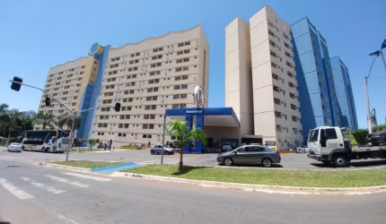 Apartamento de 02 Quartos para venda no Golden Dolphin Grand Hotel em Caldas Novas-GO