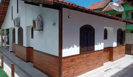 Casa para Venda em Araruama, Pontinha, 4 dormitórios, 3 suítes, 2 banheiros, 2 vagas