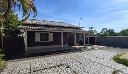 Casa para Venda em Saquarema, Leigos, 3 dormitórios, 2 suítes, 2 banheiros, 2 vagas