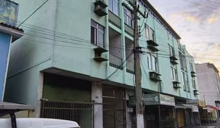 Apartamento para Venda em Saquarema, Centro, 1 dormitório, 1 banheiro, 1 vaga