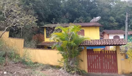 Casa para Venda em Saquarema, Retiro (Bacaxá), 2 dormitórios, 2 banheiros, 2 vagas