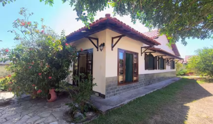 Casa para Venda em Saquarema, Itaúna, 3 dormitórios, 2 suítes, 4 banheiros, 2 vagas