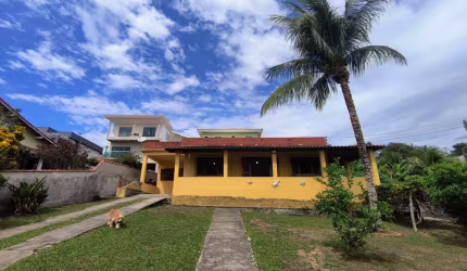 Casa para Venda em Saquarema, Porto Novo, 3 dormitórios, 1 suíte, 2 banheiros, 2 vagas
