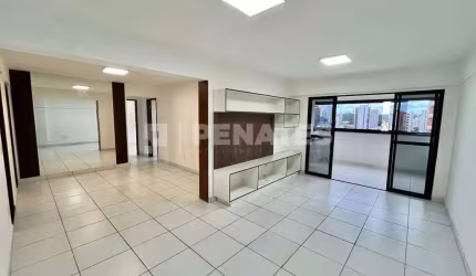 Apartamento no Maciel Flor - 136m² com 3 suítes e 3 vagas cobertas com projetados.