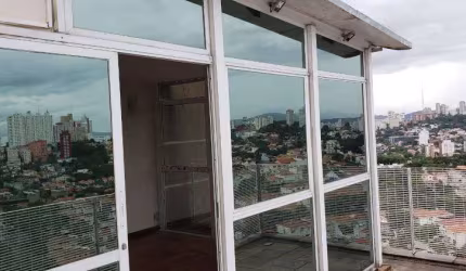 Triplex para venda possui 160 metros quadrados com 2 quartos em Vila Madalena - São Paulo - SP