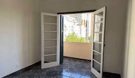 Apartamento para venda tem 162 metros quadrados com 3 quartos em Santa Cecília - São Paulo - SP