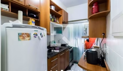 Apartamento a venda no bairro do Cambuci com 45 metros com 2 dormitórios
