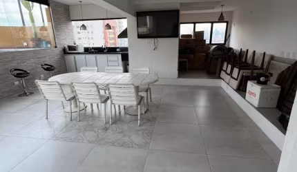 Apartamento a venda no bairro da Vila Gumercindo com 185 metros com 3 dormitórios