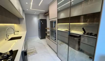 Apartamento a venda no bairro da Saúde com 113 metros 2 vagas de garagem