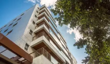 Apartamento em Charitas 158m2 4 quartos, sendo 2 suites Piscina churrasqueira 2vagas