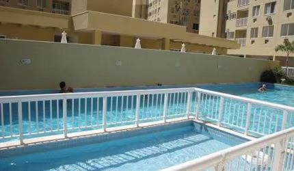 Apartamento com 3 dormitórios à venda, 65 m² por R$ 285.000 - Piratininga - Niterói/RJ