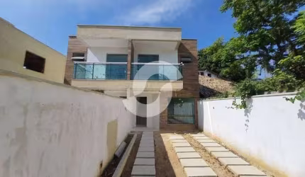 Casa para venda possui 78 metros quadrados com 3 quartos em Serra Grande - Niterói - RJ