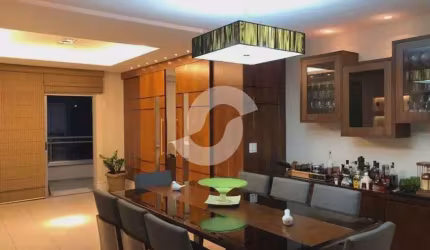 Apartamento para venda possui 140 metros quadrados com 4 quartos em Icaraí - Niterói - RJ