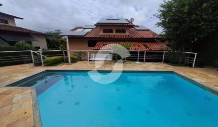 Casa de condomínio para venda com 485 metros quadrados com 4 quartos em Piratininga - Niterói - RJ