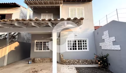 Casa de 147 m² na Júlio Braga - Itaipu - Niterói - RJ, à venda por R$ 760.000
