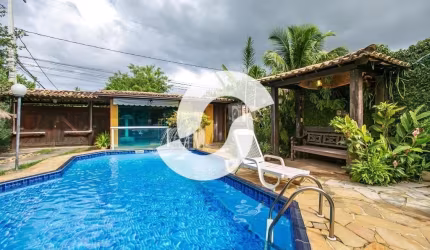 Casa de 248 m² na Doutor Cicero Barreto - Itaipu - Niterói - RJ, à venda por R$ 1.100.000