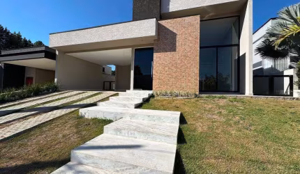 Casa com 3 dormitórios à venda, 293 m² por R$ 2.700.000,00 - Condomínio Figueira Garden - Atibaia/SP