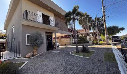 Casa com 4 dormitórios à venda, 290 m² por R$ 1.600.000,00 - Condomínio Terras de Atibaia I - Atibaia/SP