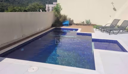 Casa com 4 dormitórios à venda, 292 m² por R$ 2.190.000,00 - Condomínio Água Verde - Atibaia/SP