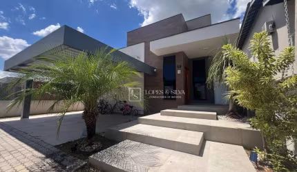 Casa com 3 dormitórios, 199 m² - venda  no Condomínio Terras de Atibaia I - Atibaia/SP
