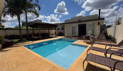 Casa com 3 dormitórios, sendo 3 Suítes Disponível para VENDA ou LOCAÇÃO no Residencial Shambala II, Atibaia, SP